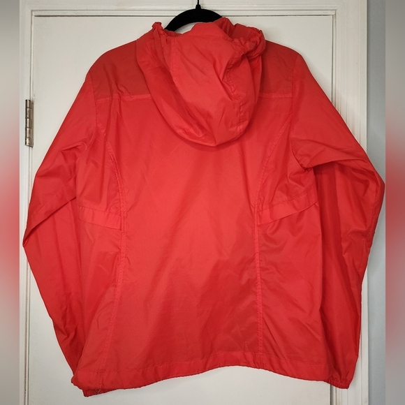 Eddie Bauer Women's windbreaker size medium - Picture 6 of 7